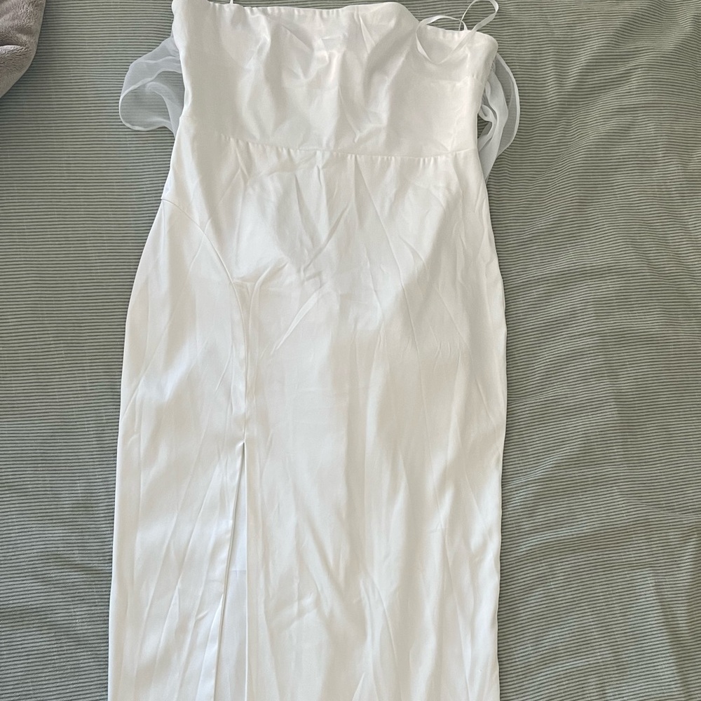 Selfie Leslie white satin midi dress